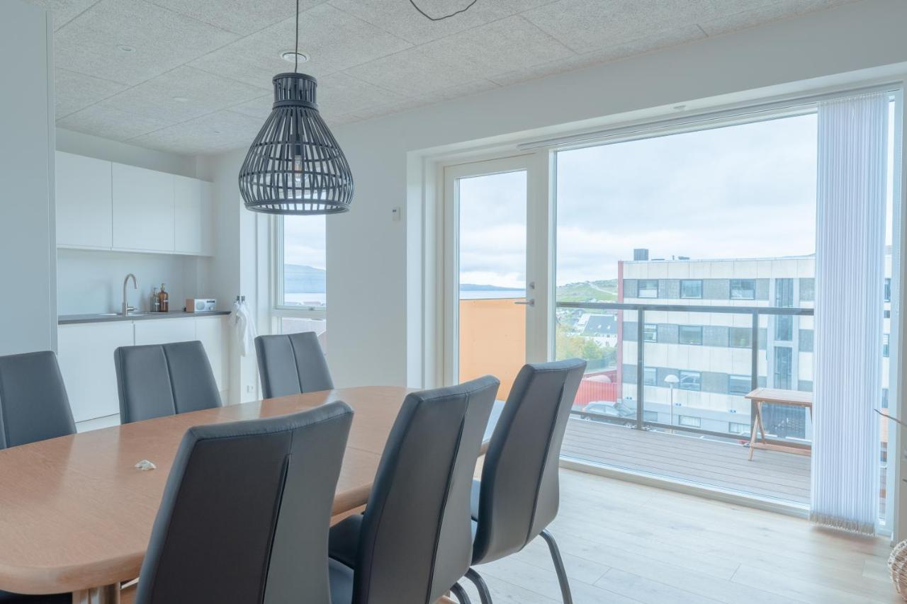 Апартаменты New / Stunning Sea View / Light / 3 Br Торсхавн Экстерьер фото